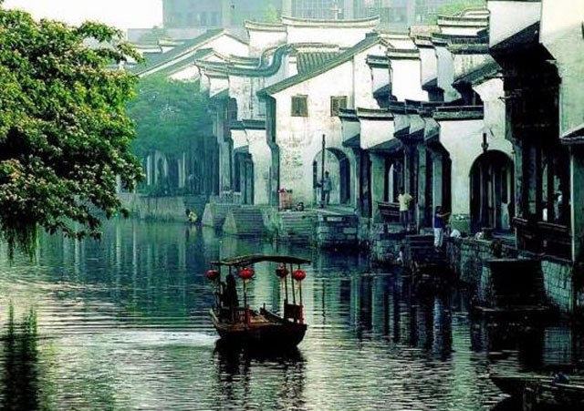 Qual vale a pena visitar, Cidade Antiga de Nanxun ou Wuzhen (Cidade Antiga de Nanxun ou Wuzhen)