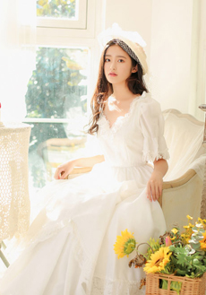柴蔚白色长裙复古优雅写真图片