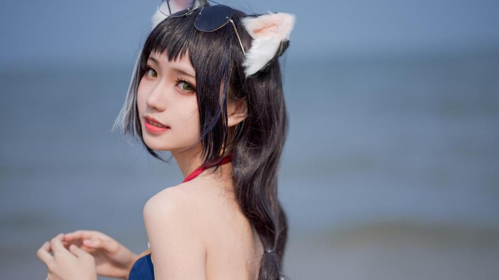 泳衣少女cosplay公主连结水黑猫凯露沙滩写真