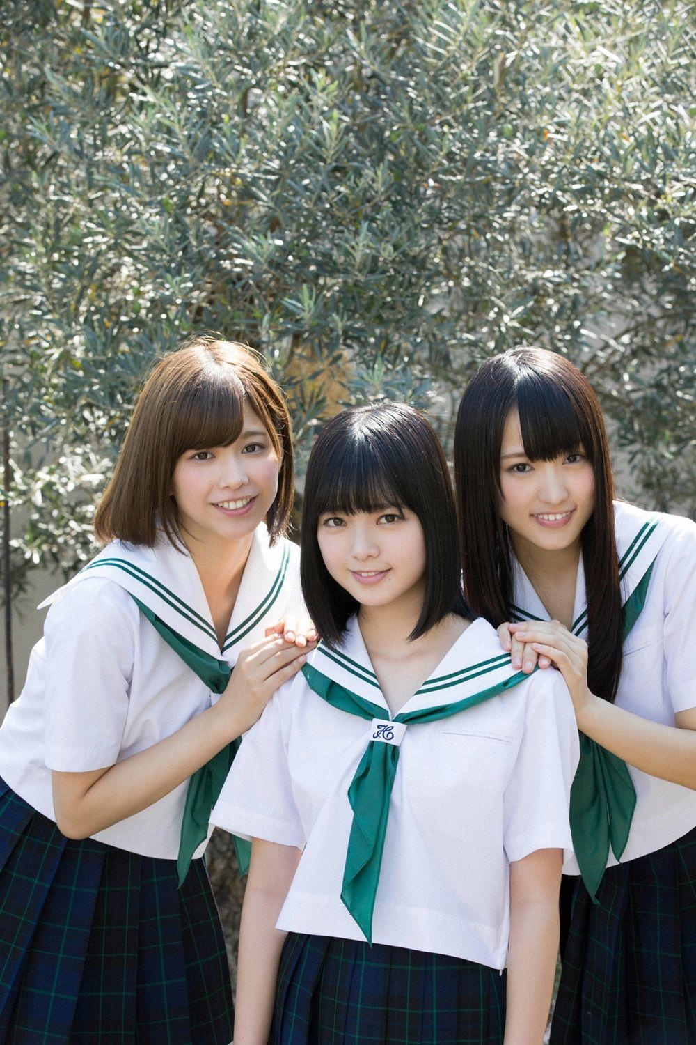日本三级 岛国最小的AV主演少女们清纯嫩白美艳